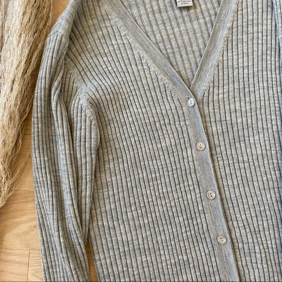 Vintage Merino Wool Button Up Cardigan - Picture 8 of 9